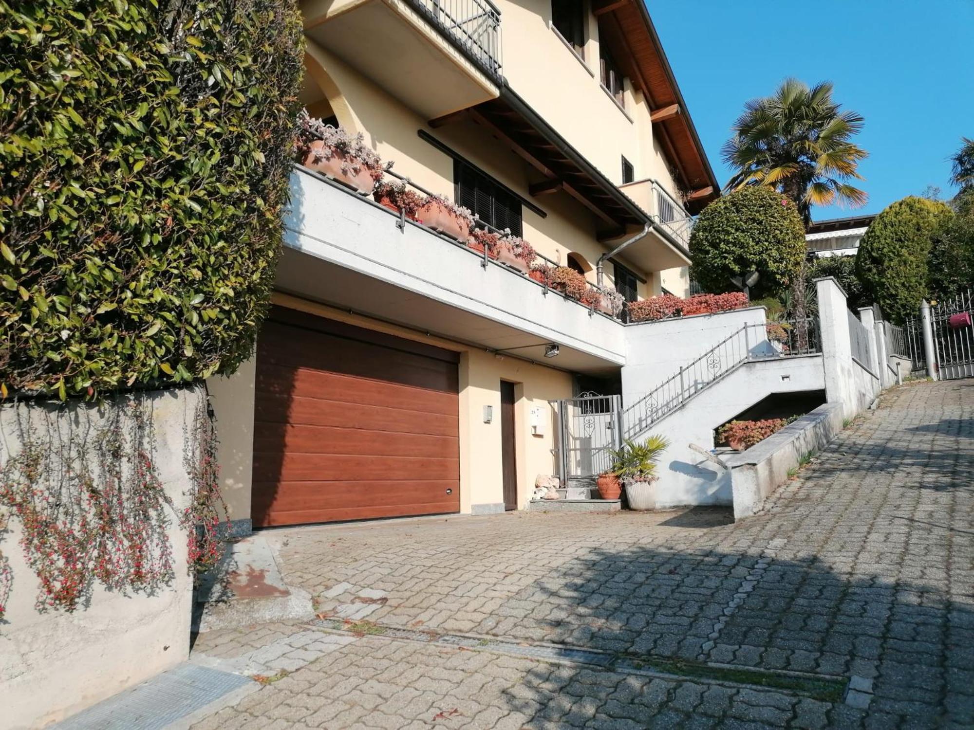 La Tua Villa Sul Lago - Casa Kollegger Luino Zewnętrze zdjęcie
